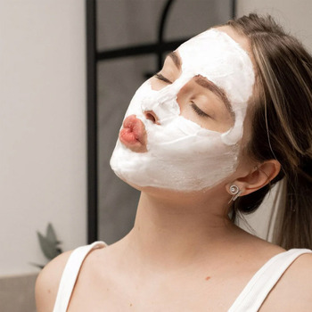 HYDRA+ Moisturizing Radiance Mask - Vyživujúca maska pre suchú pleť
